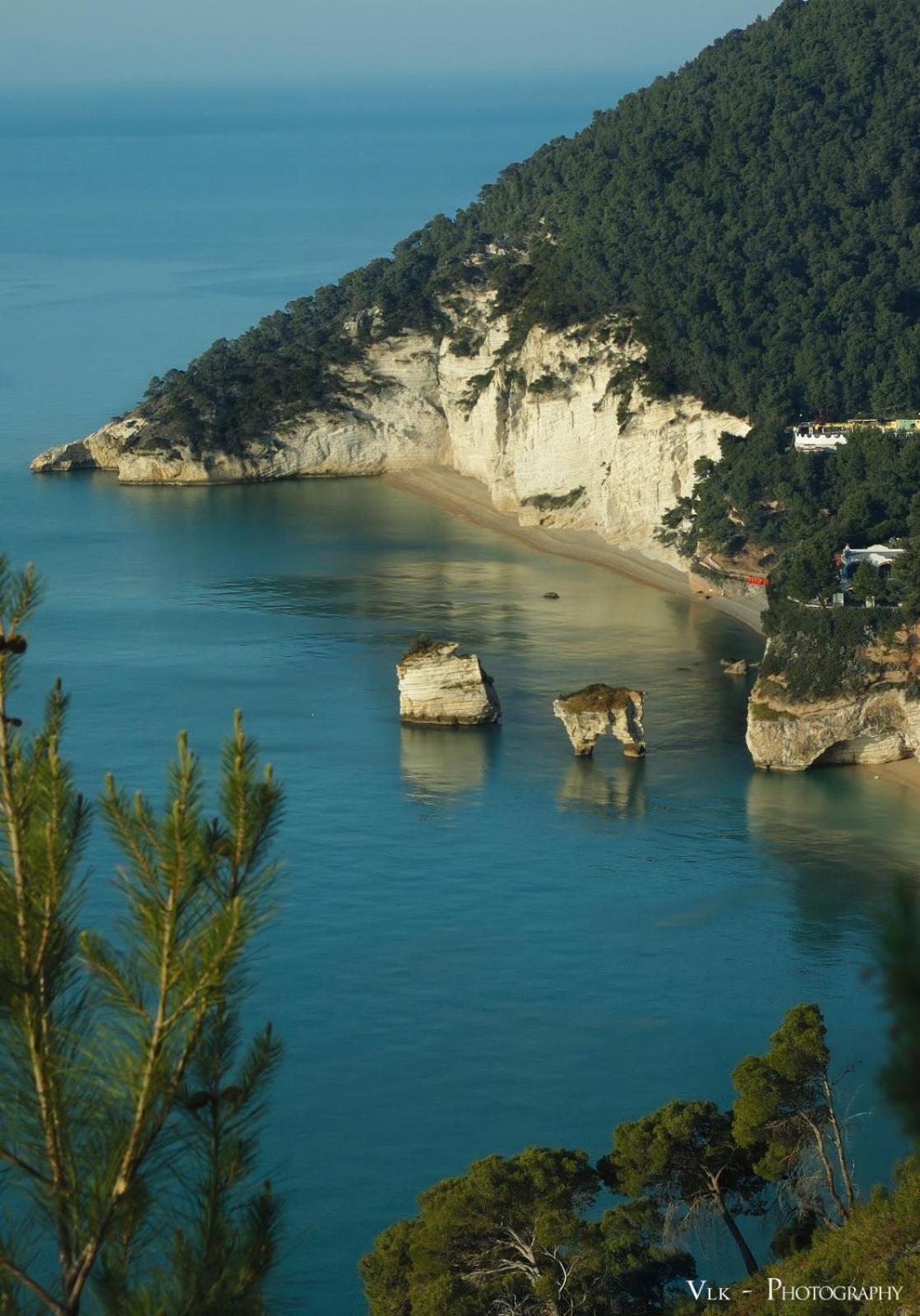 Le Case Di Chri Mattinata Exterior foto